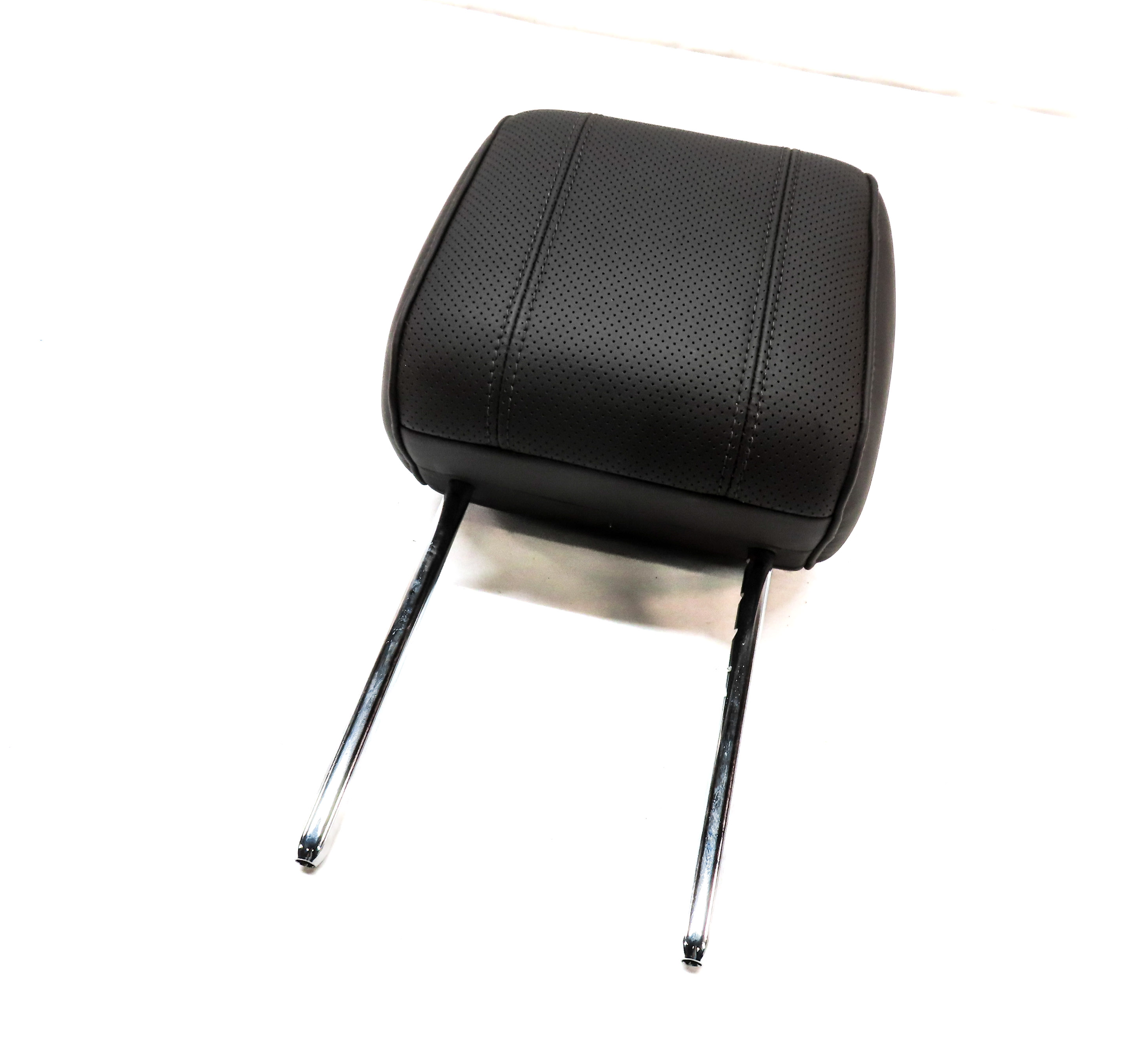 14-17 RANGE ROVER SPORT REAR 2ND ROW LEFT OR RIGHT SEAT HEADREST (BROWN) — exact item pictured